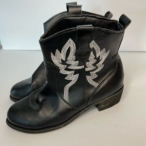 Black and White Cowboy Boots
